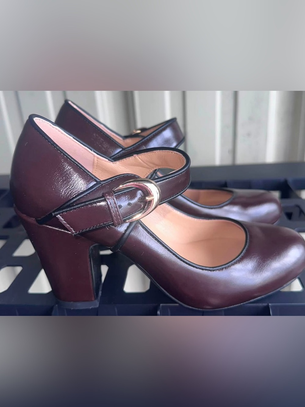 Women Vintage Chunky High Heel Mary Jane Shoes size 4 nwot